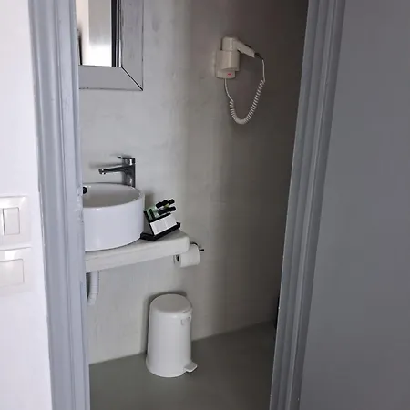Diamond On The Cliff Hotel&suites 호텔 4*