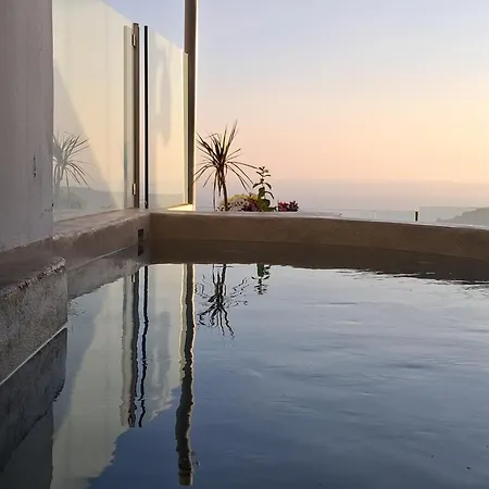 Diamond On The Cliff Hotel&suites 호텔 이메로비글리